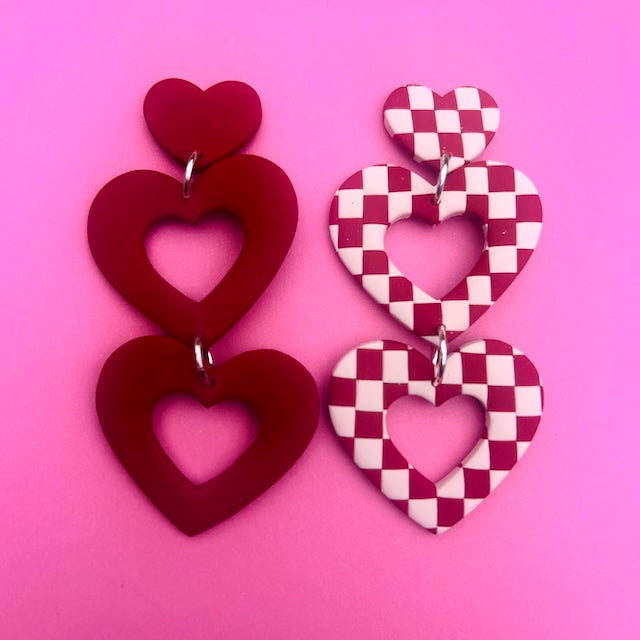 Double Heart Dangles - Deep Red /Checkered