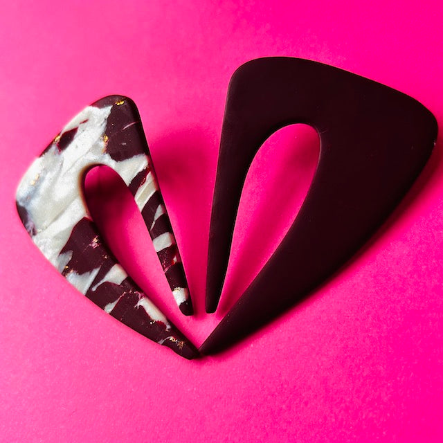 Klaus Statement Studs - Marble/ Wine Red